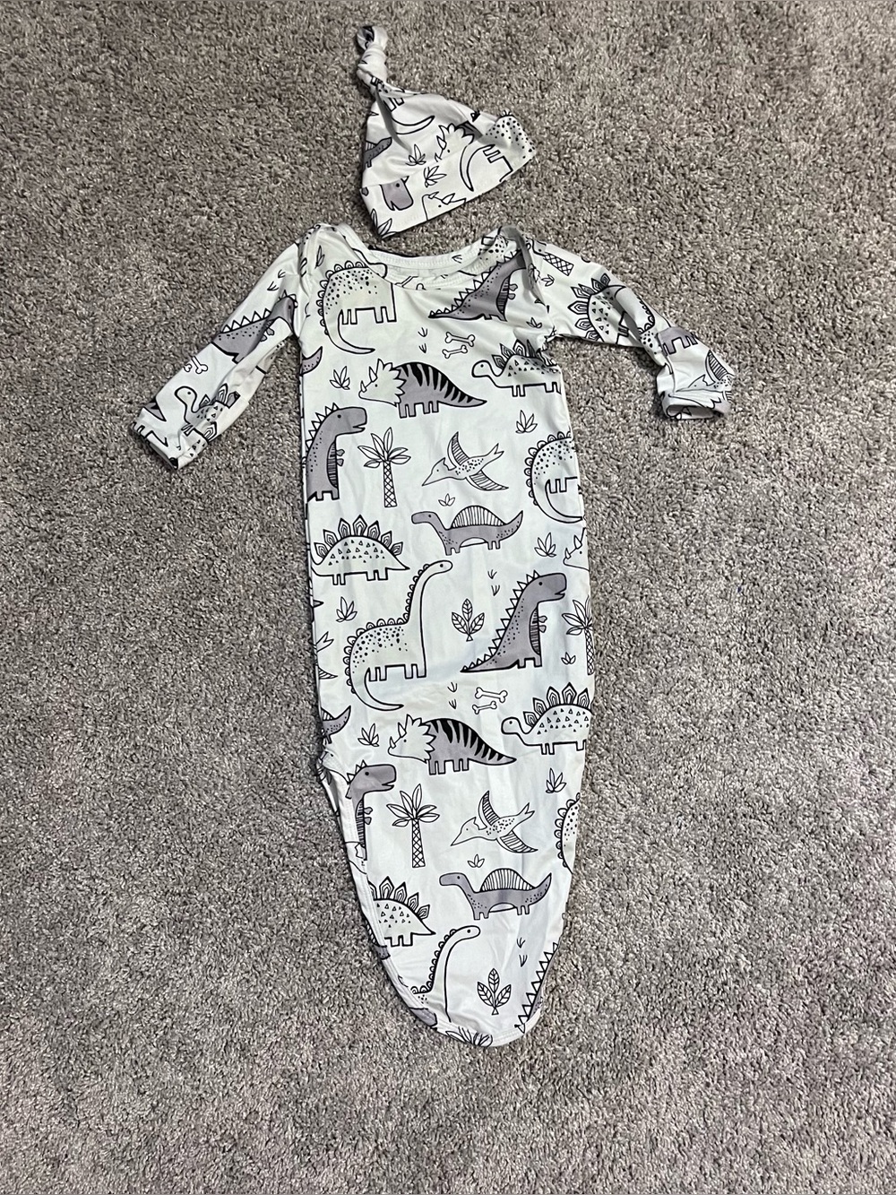 Baby Dino Print Sleep Gown and Hat Set - White and Gray